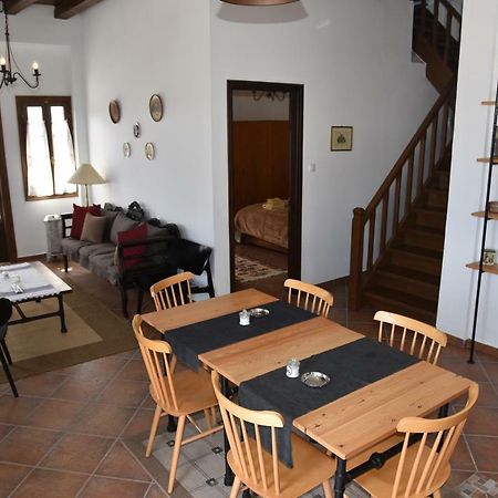 Karpofora Traditional Guesthouse Miliész Kültér fotó