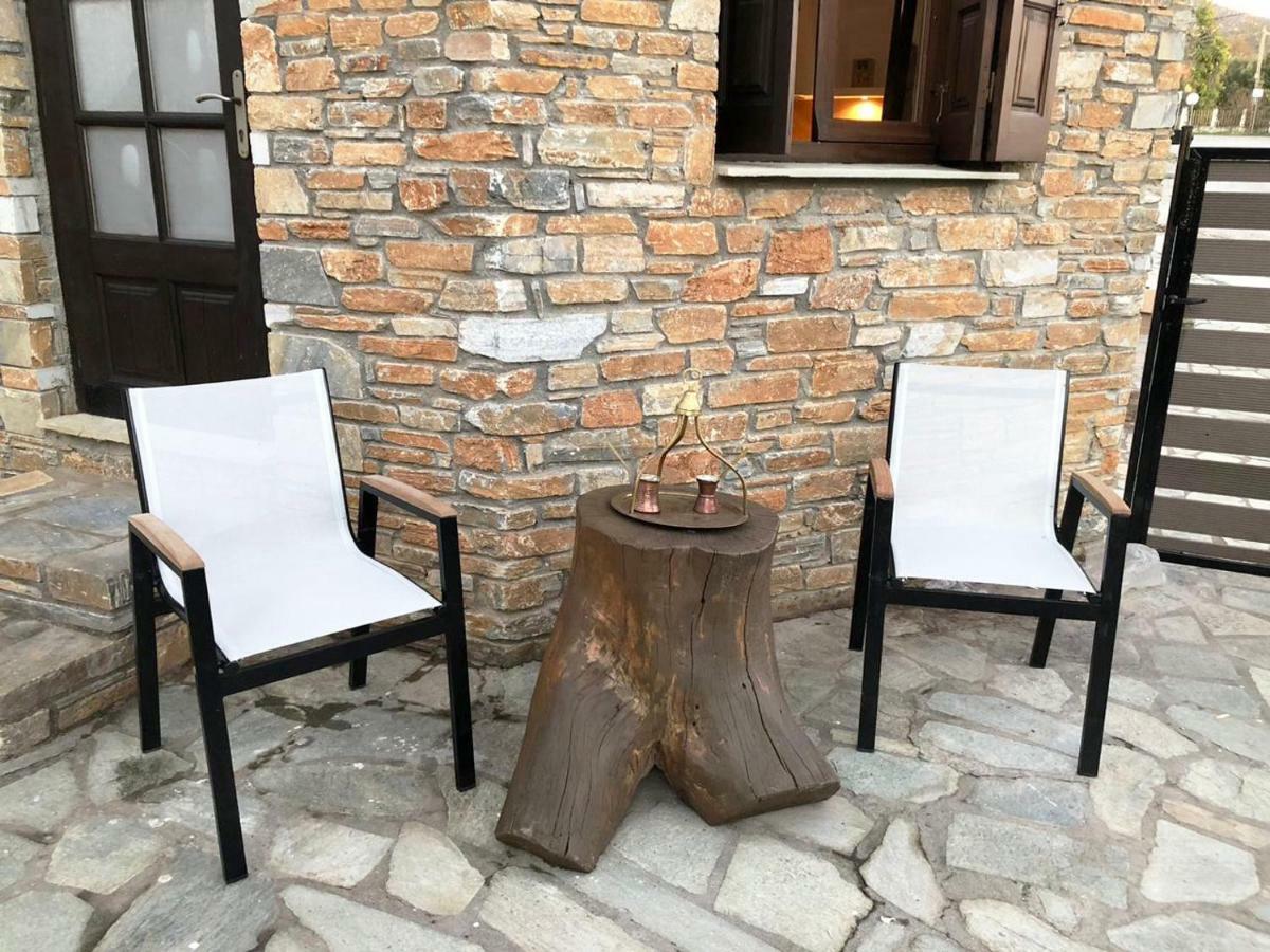 Karpofora Traditional Guesthouse Miliész Kültér fotó