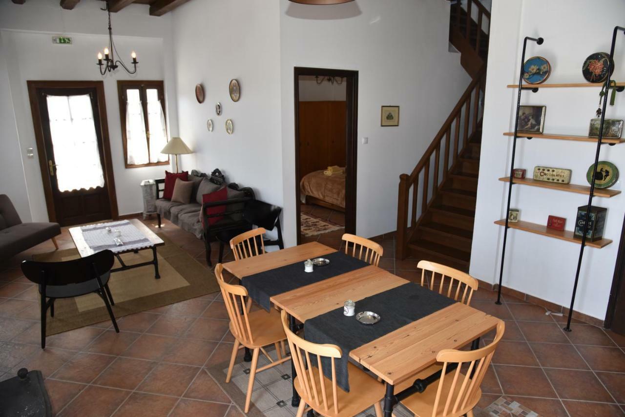 Karpofora Traditional Guesthouse Miliész Kültér fotó