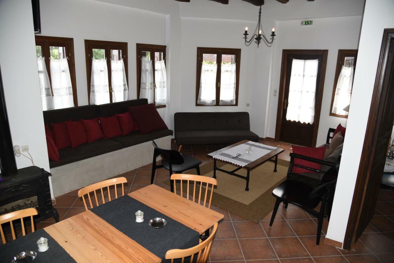 Karpofora Traditional Guesthouse Miliész Kültér fotó