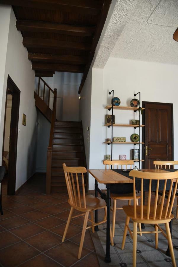 Karpofora Traditional Guesthouse Miliész Kültér fotó